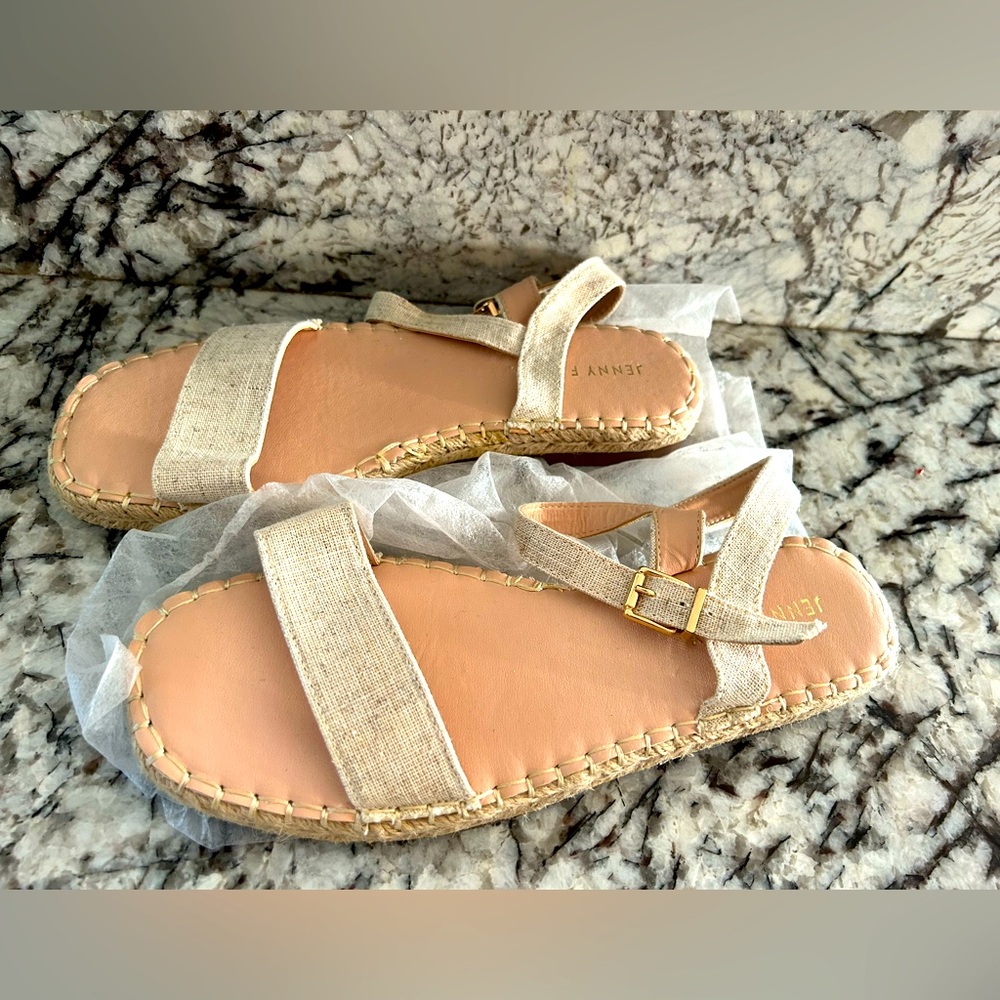 Summer flat shoes